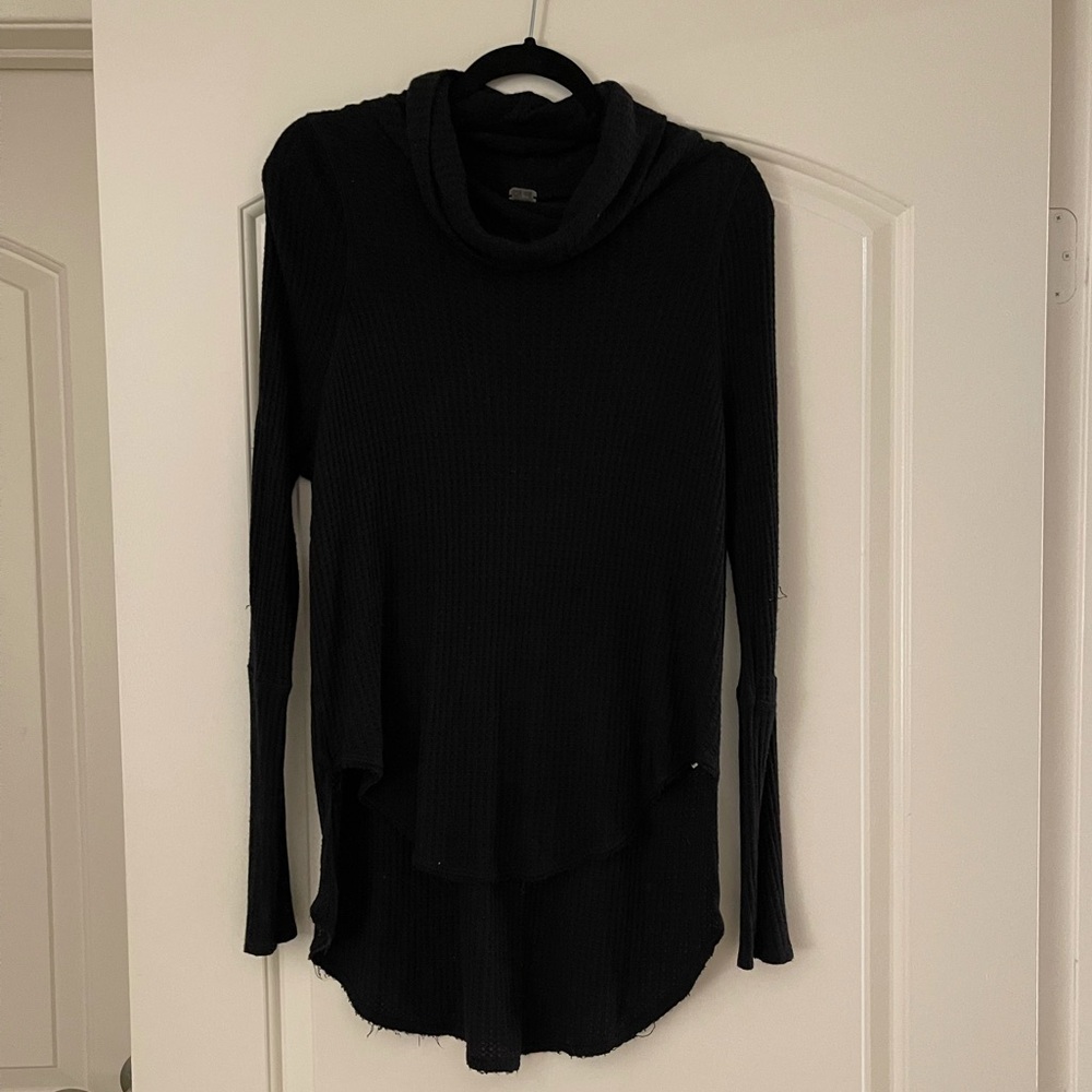 Free People Black Waffle Knit Turtleneck Size M